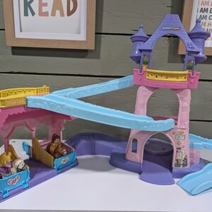 Princess Klop Klop Castle Playset With Princess Aurora